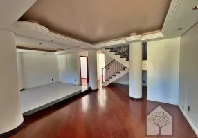 Foto 1 de Casa com 6 Quartos à venda, 300m² em Córrego Grande, Florianópolis