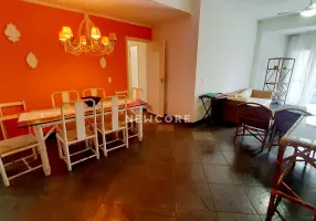 Foto 1 de Apartamento com 4 Quartos à venda, 150m² em Pitangueiras, Guarujá