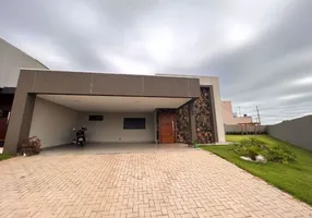 Foto 1 de Casa de Condomínio com 4 Quartos à venda, 200m² em Industrias Leves, Londrina