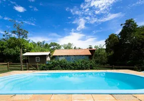 Foto 1 de Fazenda/Sítio com 2 Quartos à venda, 130m² em , Chapada dos Guimarães