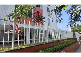 Foto 1 de Apartamento com 2 Quartos à venda, 83m² em Madalena, Recife