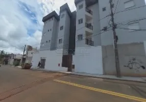 Foto 1 de Apartamento com 2 Quartos para alugar, 55m² em Cidade Jardim, São Carlos