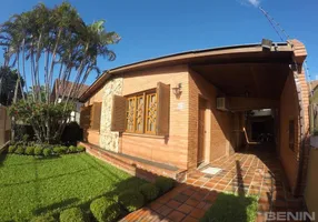 Foto 1 de Casa com 3 Quartos à venda, 180m² em Centro, Canoas