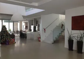 Foto 1 de Casa com 5 Quartos à venda, 400m² em Morada da Colina, Volta Redonda