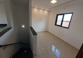 Foto 1 de Casa de Condomínio com 2 Quartos à venda, 53m² em Vila Guilhermina, Praia Grande