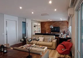 Foto 1 de Apartamento com 3 Quartos para alugar, 223m² em Jardim Marajoara, São Paulo