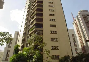 Foto 1 de Apartamento com 4 Quartos à venda, 230m² em Jardim Paulistano, São Paulo