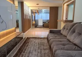 Foto 1 de Apartamento com 3 Quartos à venda, 80m² em Centro, Balneário Camboriú