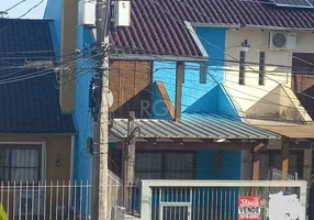 Foto 1 de Sobrado com 2 Quartos à venda, 84m² em Aberta dos Morros, Porto Alegre