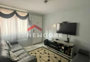 Foto 1 de Apartamento com 2 Quartos à venda, 52m² em Vila Curuçá, São Paulo