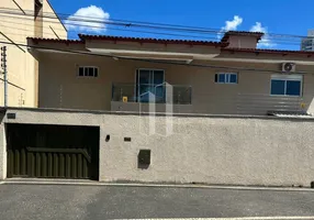 Foto 1 de Casa com 4 Quartos à venda, 262m² em Setor Leste Universitário, Goiânia