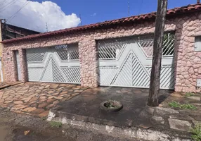 Foto 1 de Sobrado com 6 Quartos à venda, 330m² em Setor Urias Magalhães, Goiânia