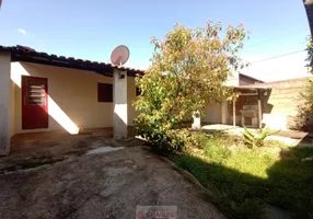 Foto 1 de Casa com 2 Quartos para alugar, 60m² em Vila Dias, Mogi Mirim