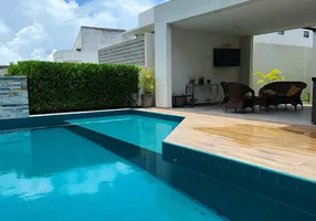 Foto 1 de Casa de Condomínio com 5 Quartos à venda, 333m² em São Jorge, Maceió