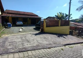Foto 1 de Casa com 4 Quartos à venda, 125m² em Boehmerwald, Joinville