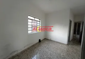 Foto 1 de Casa com 1 Quarto para alugar, 45m² em Jardim Palmira, Guarulhos