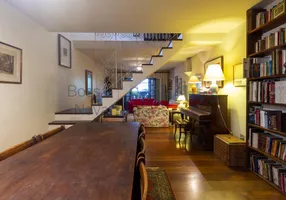 Foto 1 de Casa com 4 Quartos à venda, 200m² em Vila Madalena, São Paulo