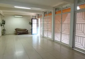 Foto 1 de Casa com 4 Quartos para alugar, 320m² em Nova Campinas, Campinas