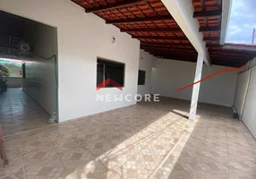 Foto 1 de Casa com 3 Quartos à venda, 200m² em Aponiã, Porto Velho