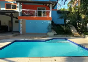 Foto 1 de Casa de Condomínio com 4 Quartos para venda ou aluguel, 400m² em Maceió, Niterói