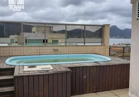 Foto 1 de Apartamento com 3 Quartos à venda, 200m² em Piratininga, Niterói