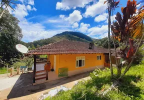 Foto 1 de Casa com 4 Quartos à venda, 250m² em Prata dos Aredes, Teresópolis