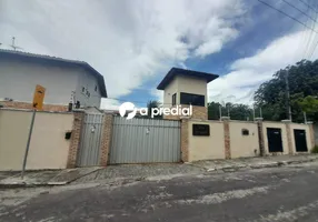 Foto 1 de Casa de Condomínio com 3 Quartos para alugar, 235m² em Lagoa Redonda, Fortaleza