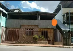 Foto 1 de Casa com 3 Quartos à venda, 400m² em Matozinhos, São João Del Rei