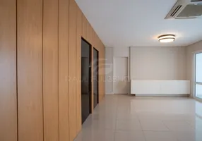 Foto 1 de Apartamento com 3 Quartos à venda, 205m² em Gleba Fazenda Palhano, Londrina