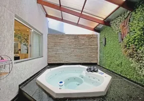 Foto 1 de Casa com 4 Quartos à venda, 200m² em Boiçucanga, São Sebastião