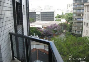 Foto 1 de Apartamento com 2 Quartos para venda ou aluguel, 85m² em Higienópolis, São Paulo