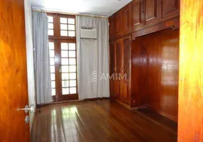 Foto 1 de Casa com 4 Quartos à venda, 280m² em Boa Viagem, Niterói