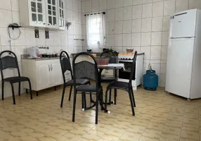 Foto 1 de Kitnet com 1 Quarto à venda, 47m² em Vila Guilhermina, Praia Grande