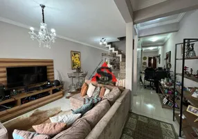 Foto 1 de Casa com 3 Quartos à venda, 320m² em Jardim Nossa Senhora do Carmo, São Paulo