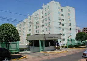 Foto 1 de Apartamento com 3 Quartos à venda, 65m² em Jardim Auri Verde, Bauru