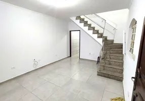 Foto 1 de Sobrado com 5 Quartos para venda ou aluguel, 180m² em Jardim Santa Maria, São Paulo