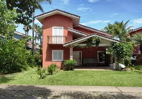 Foto 1 de Casa de Condomínio com 5 Quartos à venda, 270m² em Baleia, São Sebastião