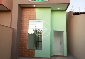 Foto 1 de Casa com 3 Quartos à venda, 77m² em Residencial Campos Dourados, Goiânia