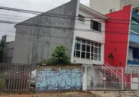 Foto 1 de Sobrado com 4 Quartos para alugar, 200m² em Cambuci, São Paulo