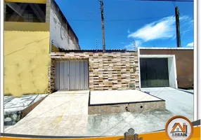 Foto 1 de Casa com 3 Quartos à venda, 120m² em Messejana, Fortaleza