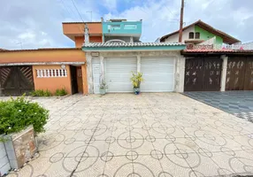 Foto 1 de Sobrado com 2 Quartos à venda, 166m² em Balneario Flórida Mirim, Mongaguá