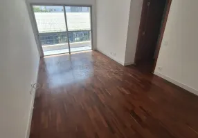 Foto 1 de Apartamento com 2 Quartos à venda, 76m² em Itaim Bibi, São Paulo