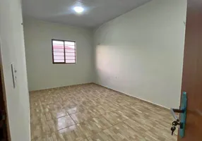 Foto 1 de Casa com 3 Quartos à venda, 90m² em Castelo Branco, Salvador