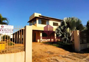 Foto 1 de Casa de Condomínio com 3 Quartos à venda, 340m² em , Santo Inácio