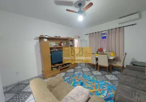 Foto 1 de Casa com 3 Quartos à venda, 182m² em Jardim Rony, Guaratinguetá