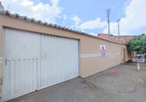 Foto 1 de Casa com 4 Quartos à venda, 160m² em Residencial Vereda dos Buritis, Goiânia