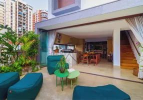 Foto 1 de Casa com 3 Quartos à venda, 270m² em Vila Nova Conceição, São Paulo