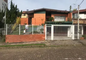 Foto 1 de Casa com 3 Quartos à venda, 130m² em Jardim Itú Sabará, Porto Alegre