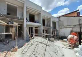 Foto 1 de Casa com 2 Quartos à venda, 140m² em Floramar, Belo Horizonte