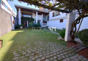 Foto 1 de Casa com 4 Quartos para venda ou aluguel, 293m² em Recreio Dos Bandeirantes, Rio de Janeiro